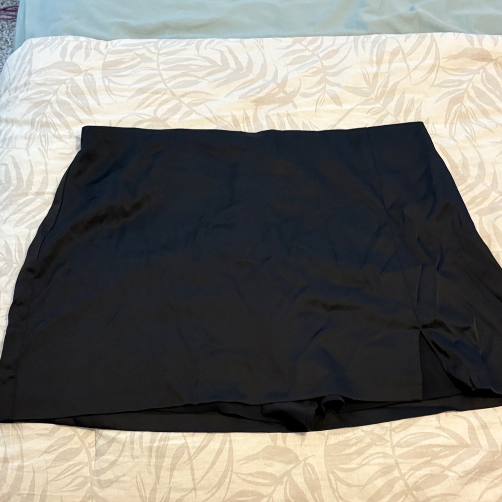 Abercrombie & Fitch Black Mini Skirt